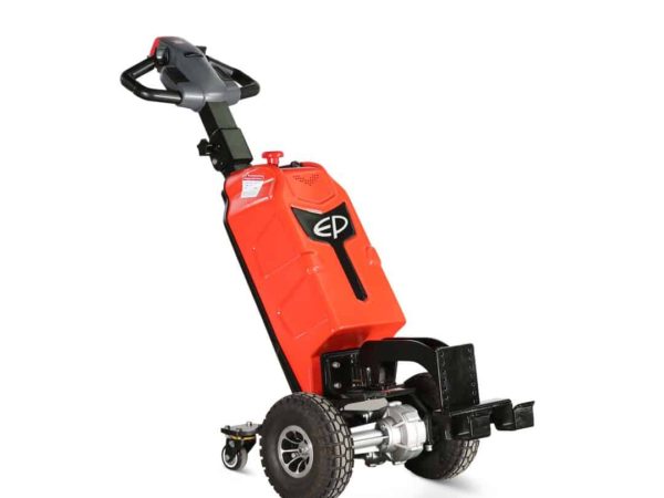 Elektryczny wózek ciągnikowy EP QDD10 do holowania wózków transportowych w magazynie